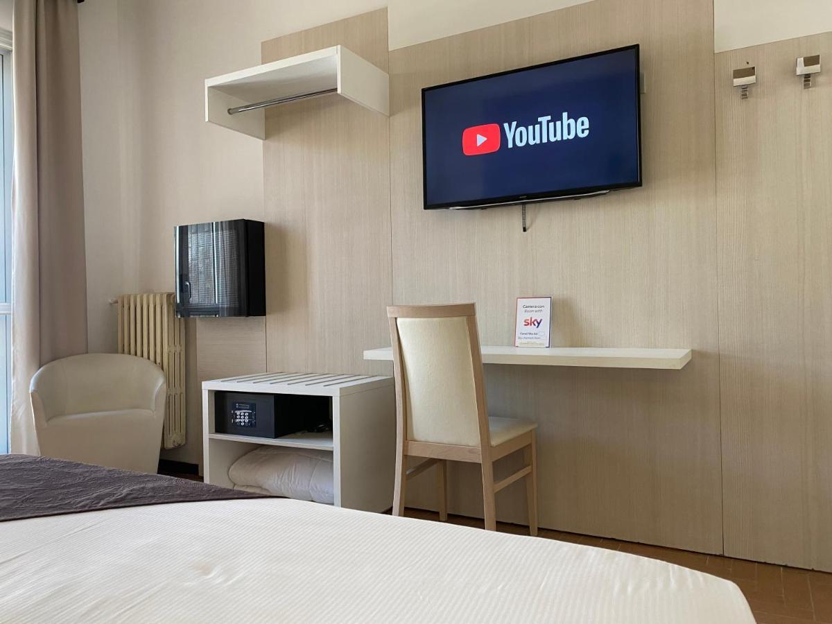 Hotel Ristorante Novara Expo Bareggio Zewnętrze zdjęcie