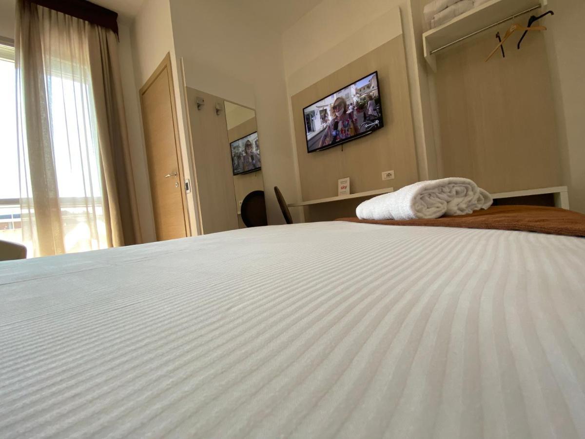 Hotel Ristorante Novara Expo Bareggio Zewnętrze zdjęcie