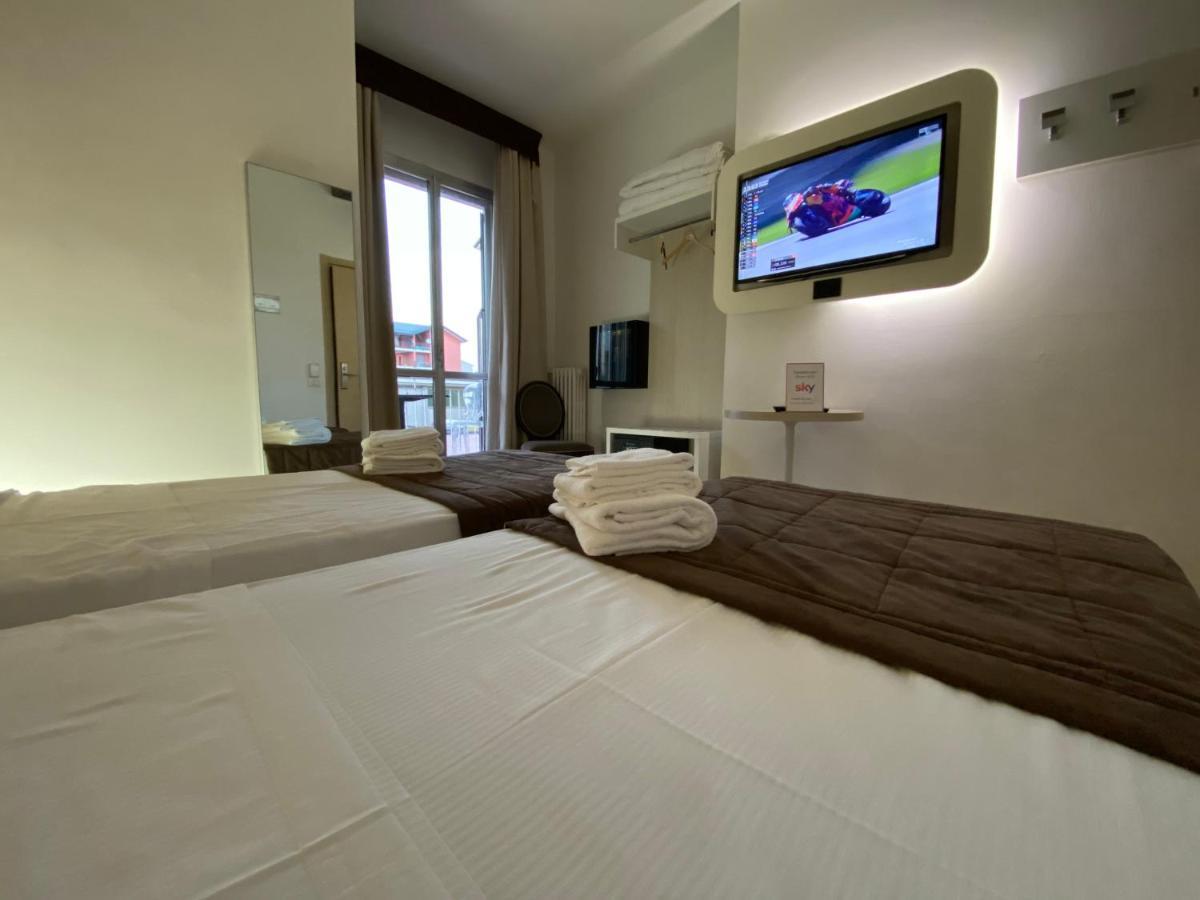Hotel Ristorante Novara Expo Bareggio Zewnętrze zdjęcie