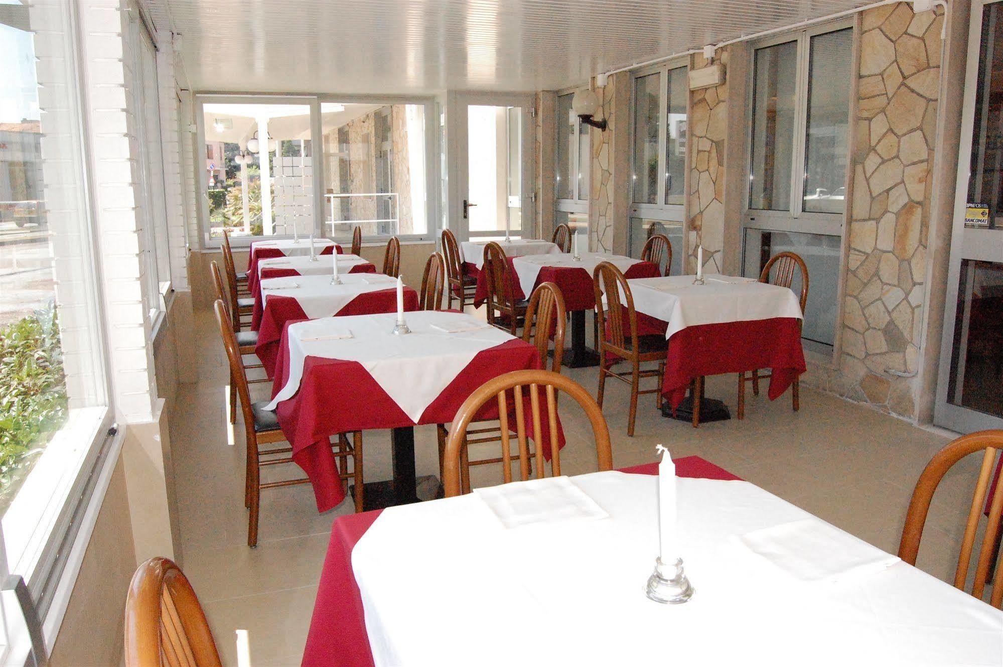 Hotel Ristorante Novara Expo Bareggio Zewnętrze zdjęcie